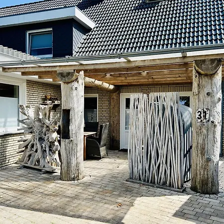 Apartment Die-deichbude-1-bude-5 *